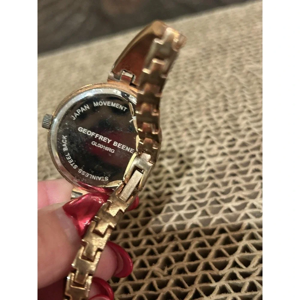 Geoffrey Beene Crystal Rose Gold Silver‎ Tone Women's Watch Working